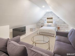 42 Hoyt Street, New Canaan CT 06840