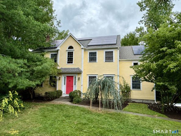 17 Goodhill Road, Bethel CT 06801