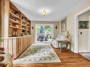 26 Cove Road, Brookfield CT 06804