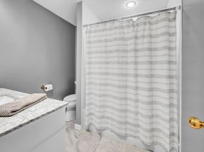 26 Cove Road, Brookfield CT 06804