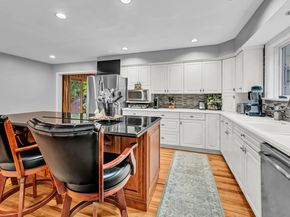 26 Cove Road, Brookfield CT 06804