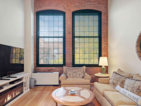 25 Grand Street APT 245, Norwalk CT 06851