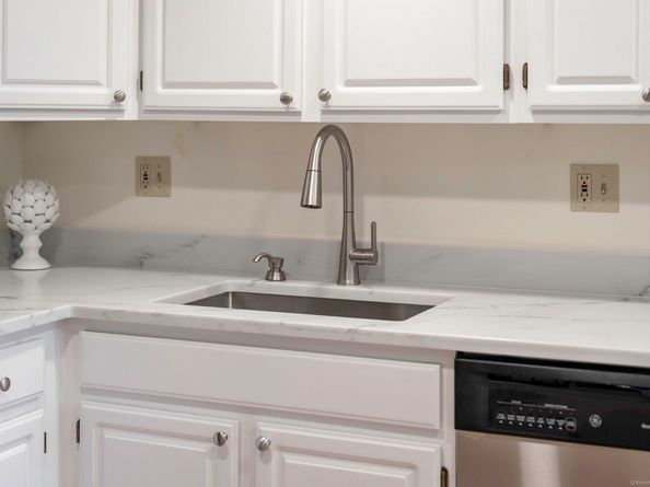 25 Grand Street APT 245, Norwalk CT 06851