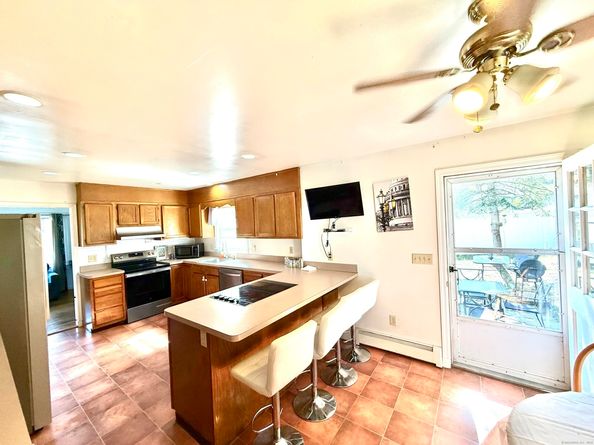 71 Deleo Drive, Stamford CT 06906