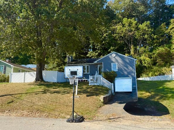 71 Deleo Drive, Stamford CT 06906