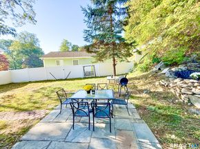 71 Deleo Drive, Stamford CT 06906