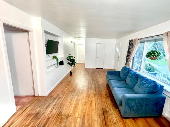 71 Deleo Drive, Stamford CT 06906