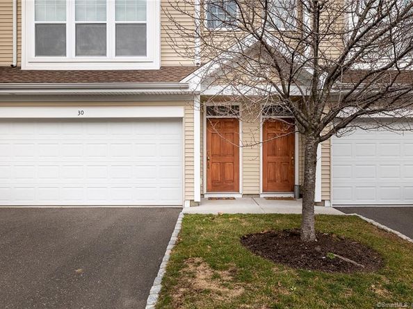 30 Caldwell Terrace 30, Danbury CT 06810
