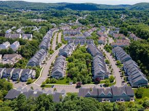 30 Caldwell Terrace 30, Danbury CT 06810