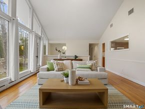 25 Riverbank Drive, Stamford CT 06903