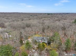 25 Riverbank Drive, Stamford CT 06903