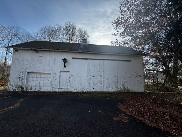 58 Daniels Farm Road, Trumbull CT 06611