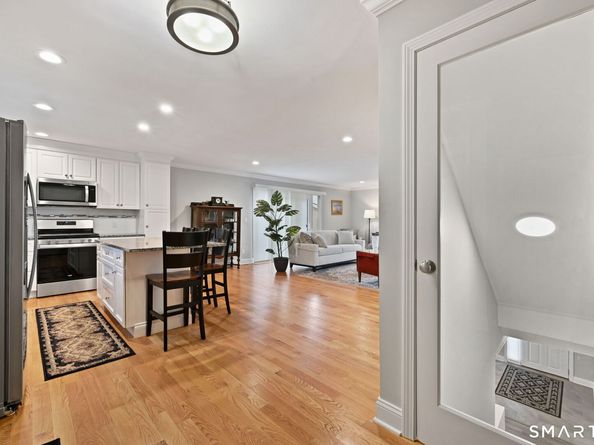446 Hammerstone Lane B, Stratford CT 06614