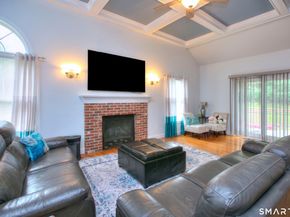 765 Cutspring Road, Stratford CT 06614