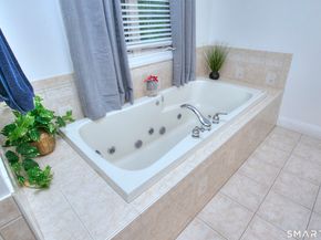 765 Cutspring Road, Stratford CT 06614