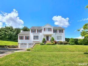 765 Cutspring Road, Stratford CT 06614