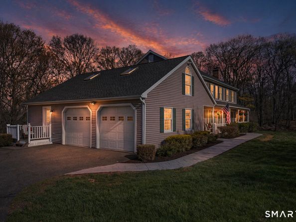 13 Rajcula Farm Road, Brookfield CT 06804