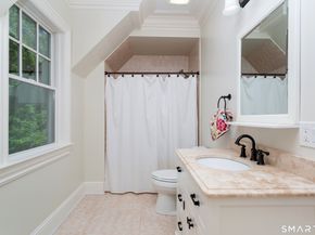 32 Lobdell Lane, Easton CT 06612