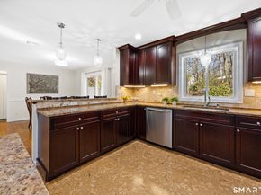 28 Ridge Lane, Shelton CT 06484