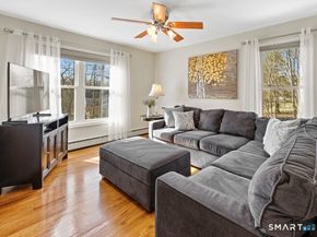 28 Ridge Lane, Shelton CT 06484