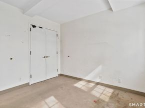 59 Courtland Avenue APT 2T, Stamford CT 06902