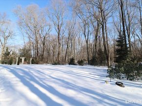 17 Tall Oaks Road, Wilton CT 06897