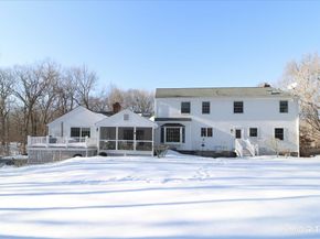 17 Tall Oaks Road, Wilton CT 06897