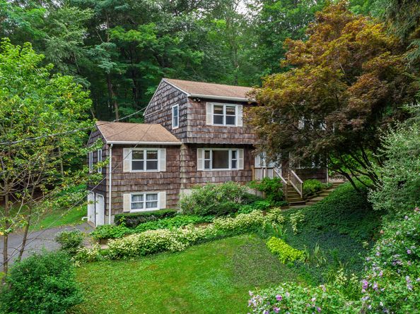 159 State Route 37, New Fairfield CT 06812