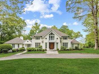 3 Mayflower Lane