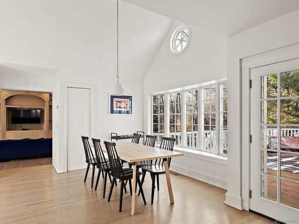 3 Mayflower Lane, Weston CT 06883