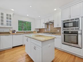 32 Jeffrey Road, Greenwich CT 06830