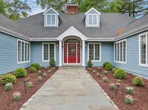 7 Jackson Court, Ridgefield CT 06877