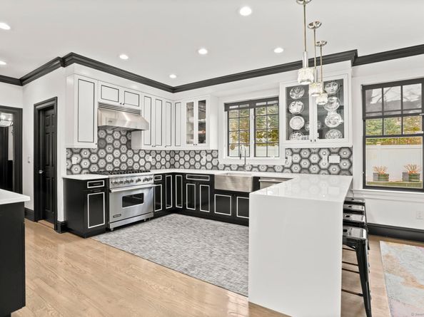 101 Lockwood Road, Greenwich CT 06878