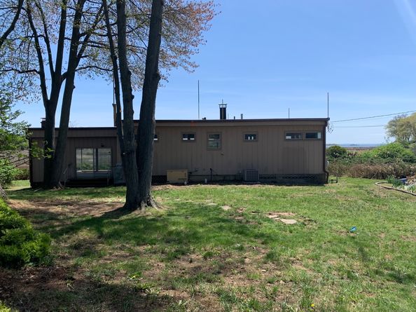19 Dock Road, Norwalk CT 06854
