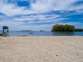 19 Dock Road, Norwalk CT 06854