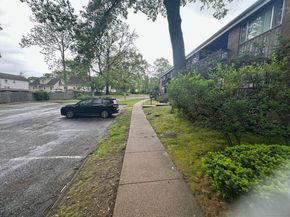 200 Woodmont Avenue APT 100, Bridgeport CT 06606