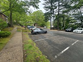 200 Woodmont Avenue APT 100, Bridgeport CT 06606