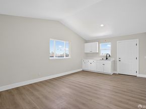 3251 Hyde Street, Oakland CA 94601