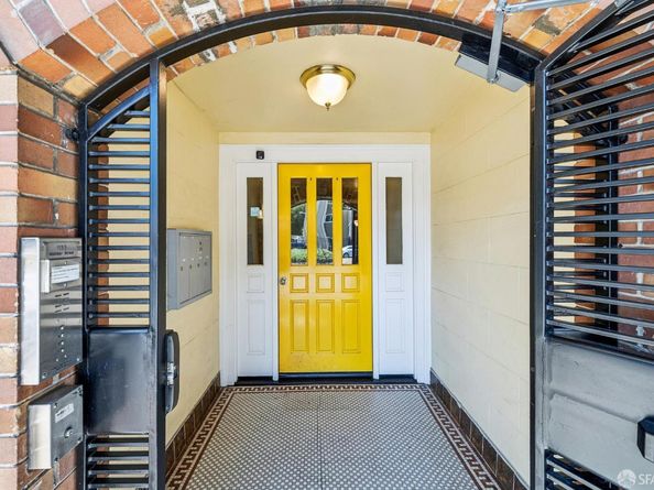 1133 Webster Street, San Francisco CA 94115