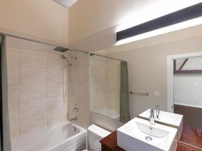 1510 32nd Street 2, Emeryville CA 94608