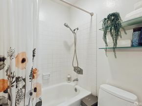 373 Half Moon Lane 205, Daly City CA 94015