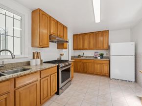 1222 36th Avenue, San Francisco CA 94122
