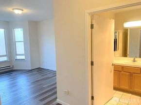 5810 Mission Street 404, San Francisco CA 95762