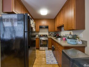 15 Russia Avenue, San Francisco CA 94112