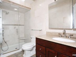 517 Pine Hill Road, Leonia NJ 07605