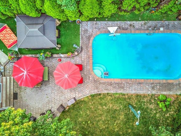 181 Lakeview Avenue, Leonia NJ 07605