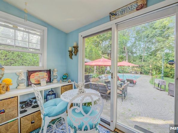 181 Lakeview Avenue, Leonia NJ 07605