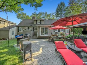 181 Lakeview Avenue, Leonia NJ 07605