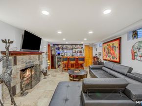181 Lakeview Avenue, Leonia NJ 07605
