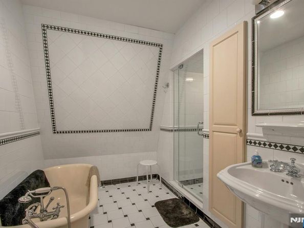 167 Maple Street, Englewood NJ 07631